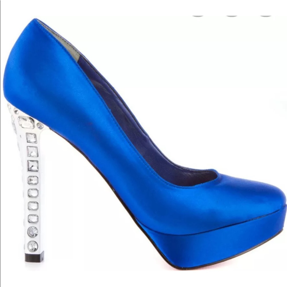 Paris Hilton Shoe High Heels Blue satan Size 8M